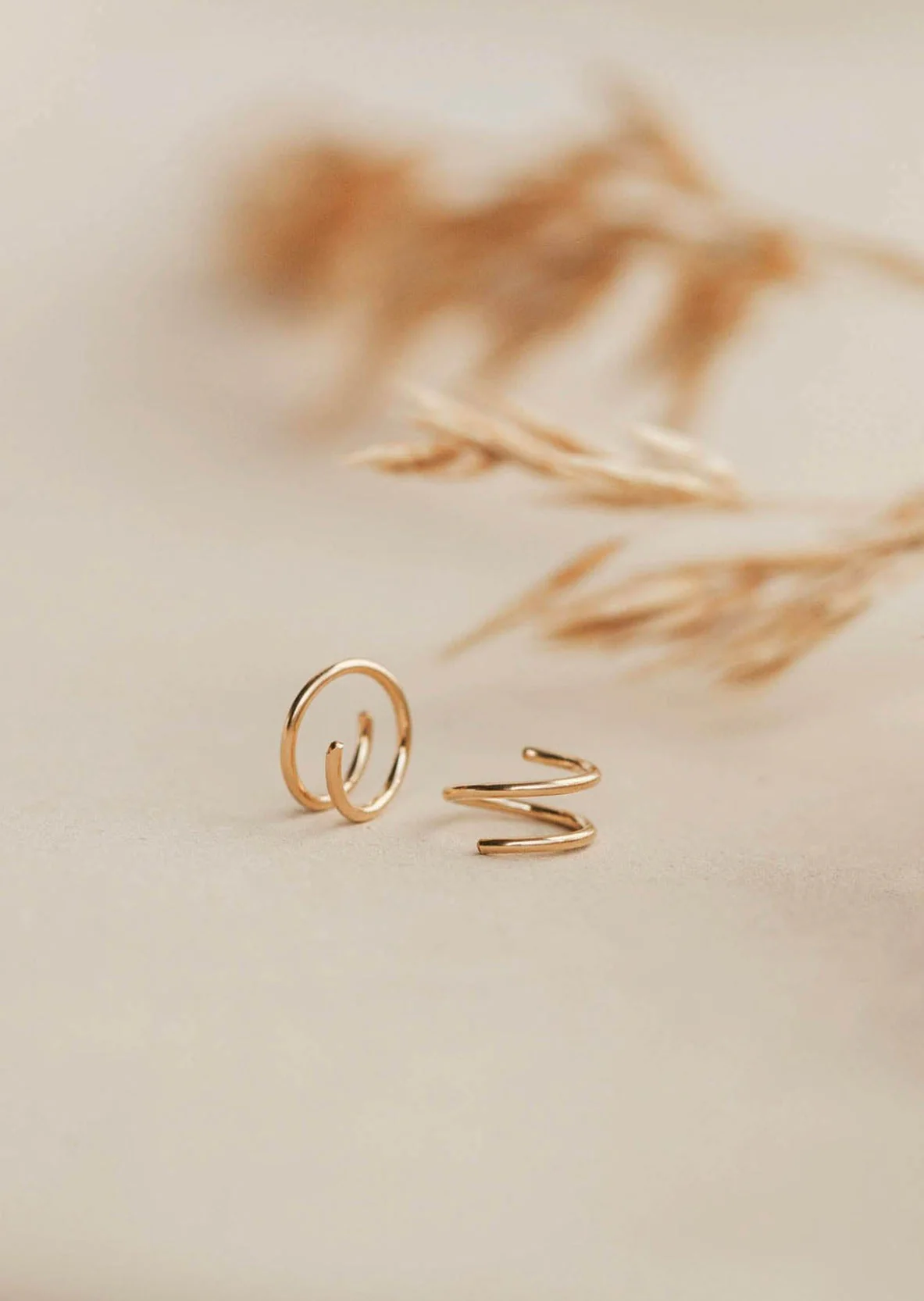 Single - Tiny Twist Earring - Image 6